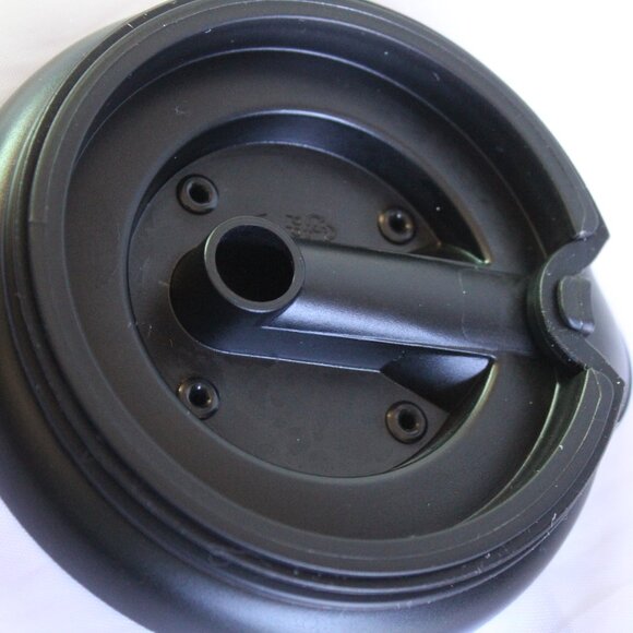 Keurig 2.0 Thermal Coffee Pot Carafe Black Silver 4 Cup 32 Oz Replacement Used - Picture 10 of 10